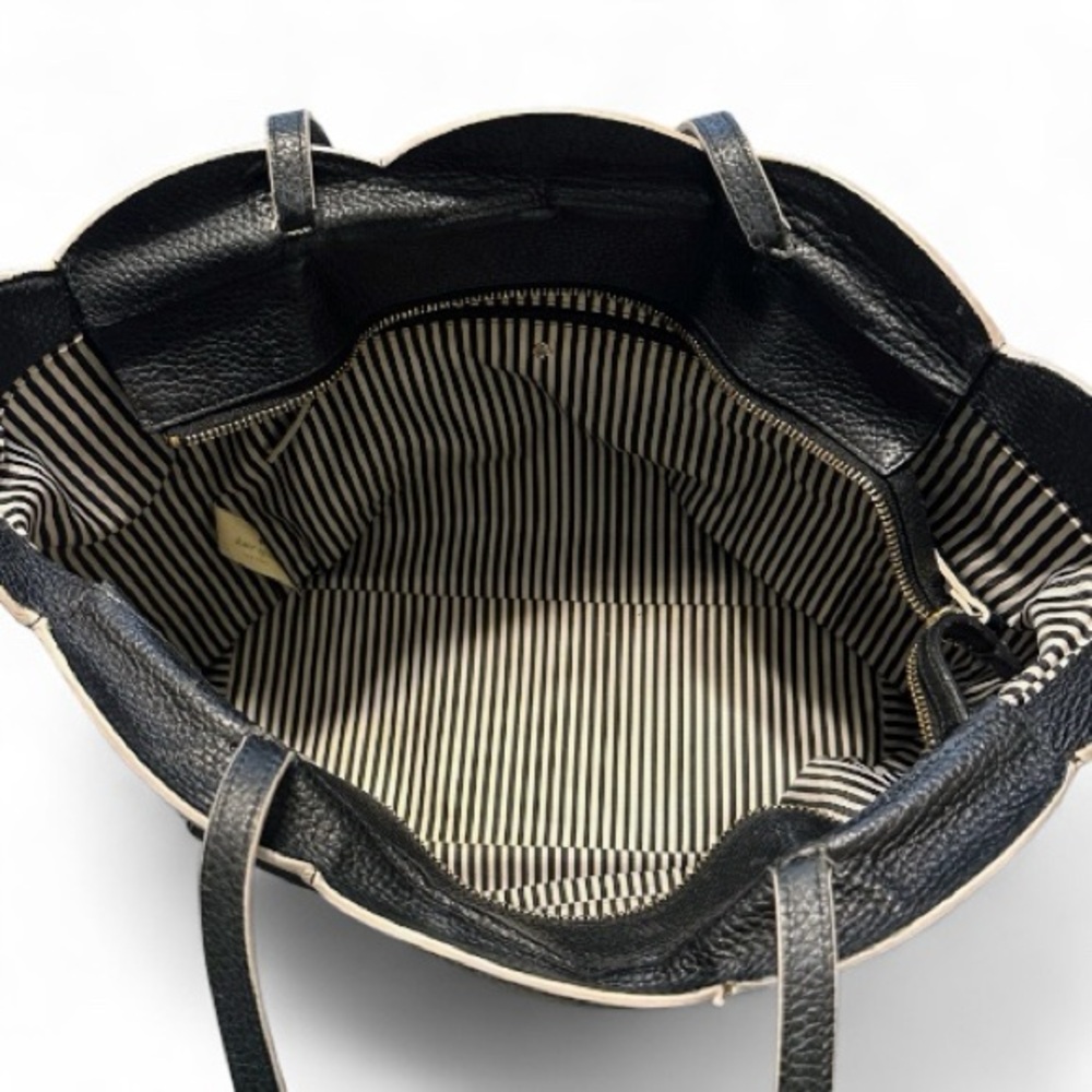 Kate Spade Black Pebbled Leather Scalloped Tote w/ White Trim & Stripped Lining - Picture 2 of 8